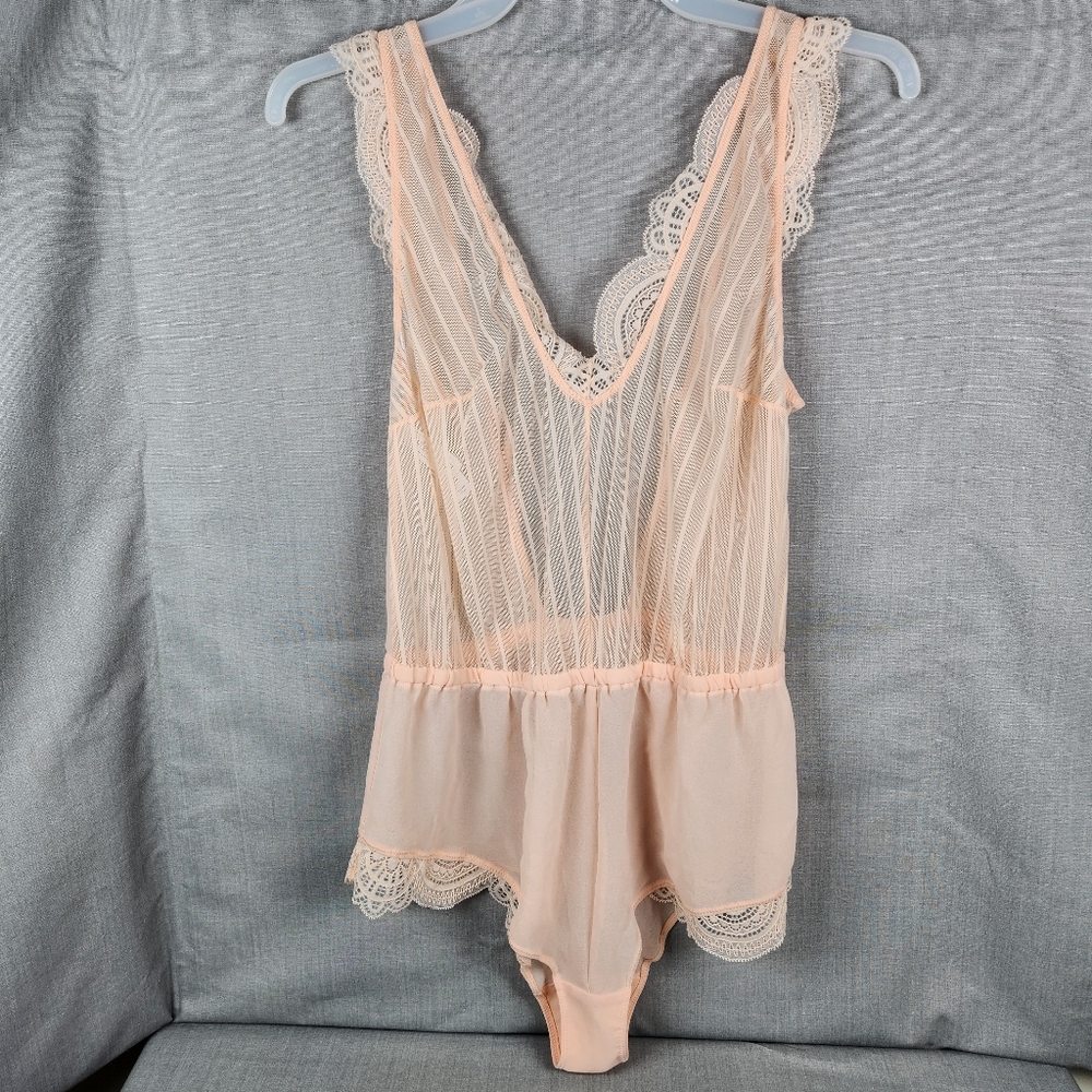 Auden Womens MEDIUM Intimate Peach Lace Teddy Sheer